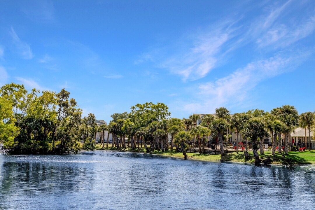 The Lucille Apartments in Stuart, FL - Building Photo