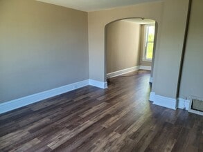 1121 E 4th St in Duluth, MN - Building Photo - Building Photo