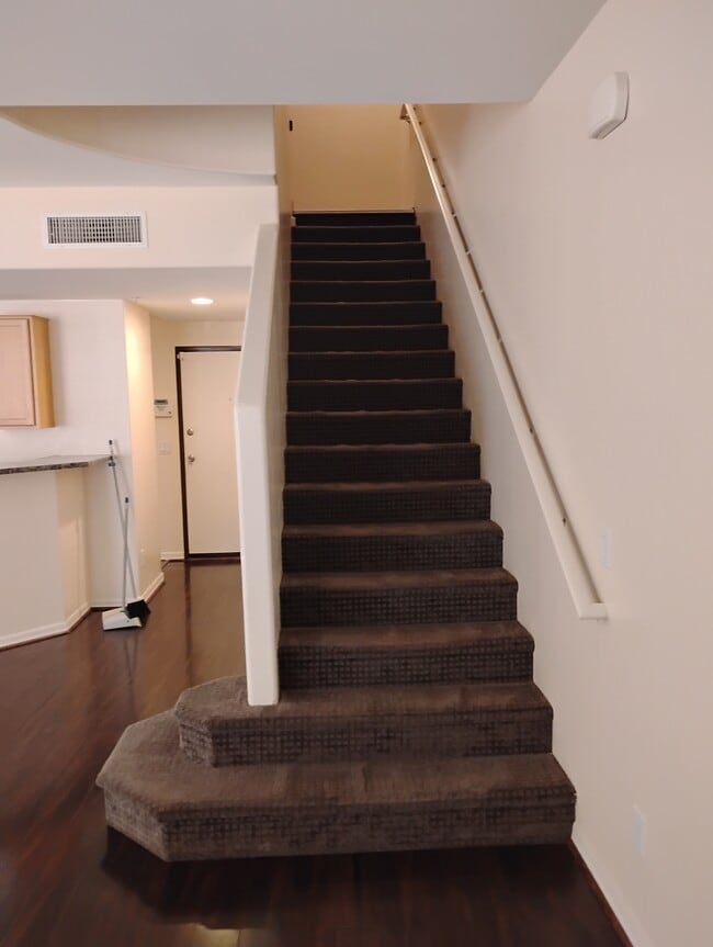 16231 N 30th Ter in Phoenix, AZ - Foto de edificio - Building Photo