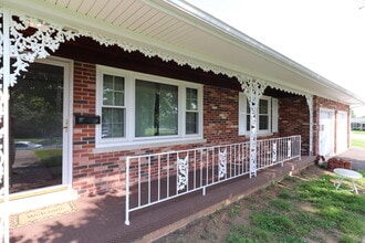 204 Weil Ln in Nicholasville, KY - Building Photo - Building Photo