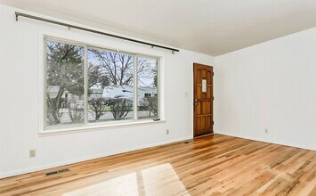 1911 S Denver Ave in Boise, ID - Building Photo - Building Photo