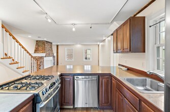 35 Water St in Concord, MA - Foto de edificio - Building Photo