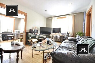 25 S Crescent Circuit in Boston, MA - Building Photo - Building Photo