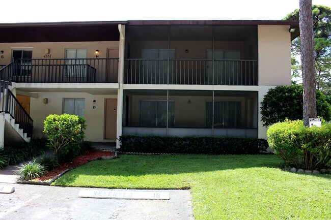 4181 S 57th Ave in Greenacres, FL - Building Photo - Building Photo