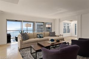 9155 Gulf Shore Dr-Unit -501 in Naples, FL - Building Photo - Building Photo