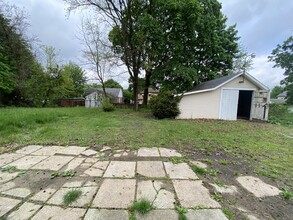 576 Noble Ave in Akron, OH - Building Photo - Building Photo