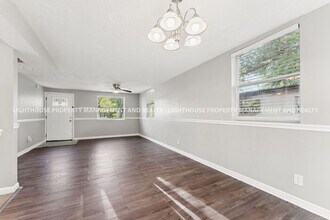 10615 Briarcliff Rd E in Jacksonville, FL - Building Photo - Building Photo