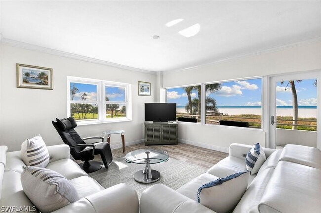property at 240 Seaview Ct