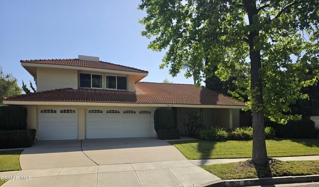 property at 1262 Willowgreen Ct