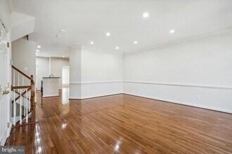 4524 Fair Valley Dr in Fairfax, VA - Building Photo - Building Photo