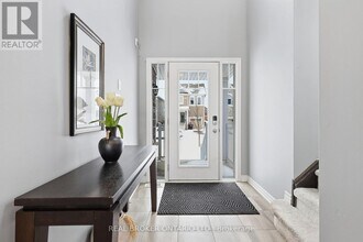 38 Sandhill Crane Dr in Wasaga Beach, ON - Building Photo - Building Photo