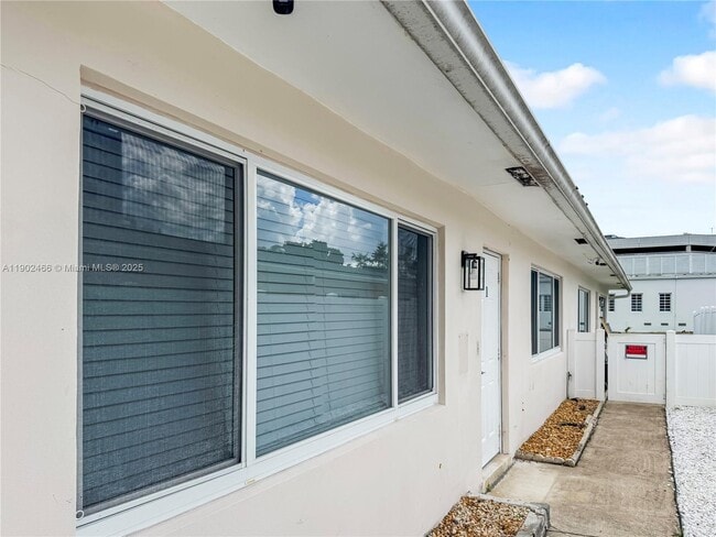 property at 508 SE 9th Ct