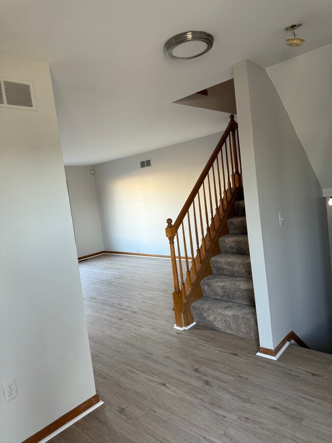 16891 Penrod Dr in Clinton Township, MI - Building Photo - Building Photo