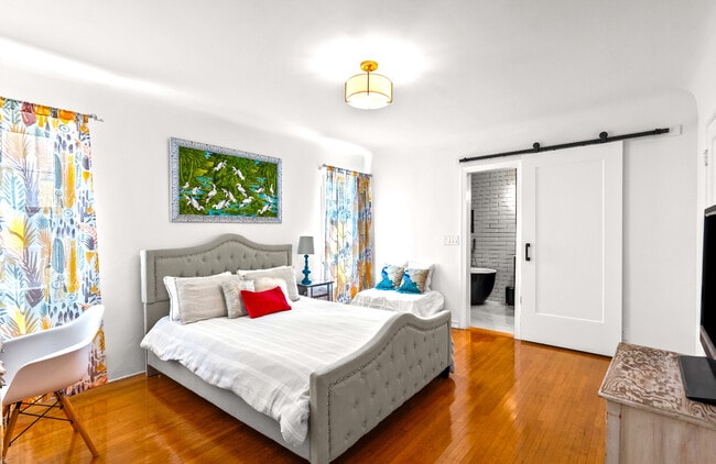 9101 La Salle Ave in Los Angeles, CA - Building Photo - Building Photo