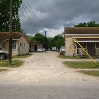 4011-4017 Robertson St in Houston, TX - Building Photo - Building Photo