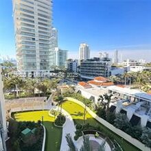 300 S Pointe Dr, Unit # 704 in Miami Beach, FL - Foto de edificio - Building Photo