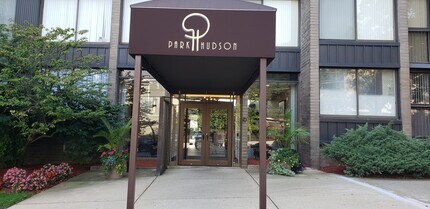 9060 Palisade Ave in North Bergen, NJ - Building Photo - Building Photo