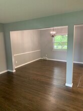 38321 Foxcroft Blvd in Harrison Township, MI - Foto de edificio - Building Photo