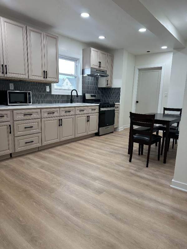 541 Jefferson Ave in Elizabeth, NJ - Building Photo - Building Photo