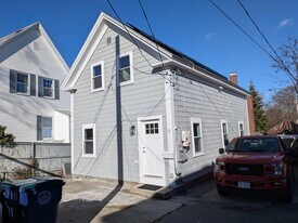 2 Horton Ct in Salem, MA - Building Photo