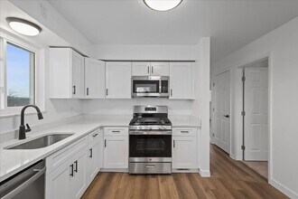 1303 Cloverdale St in Pittsburgh, PA - Building Photo - Building Photo