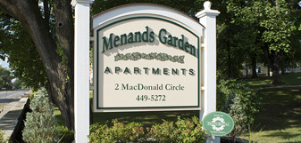 Menands Gardens