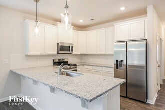 902 Birchcrest Wy in Greenville, SC - Building Photo - Building Photo