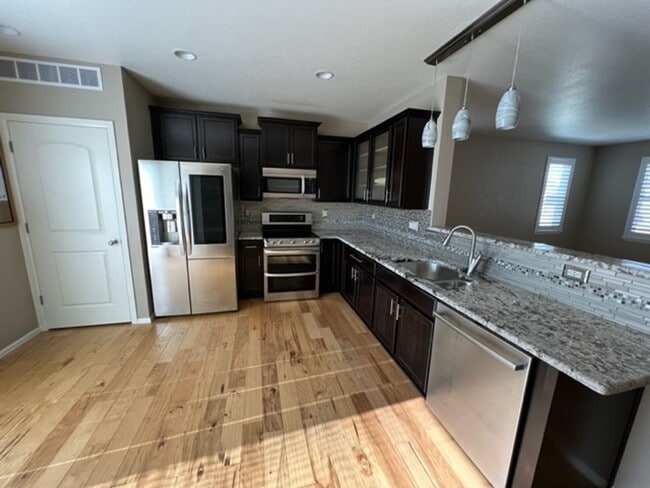 3409 Wagon Trail Rd in Fort Collins, CO - Building Photo - Building Photo