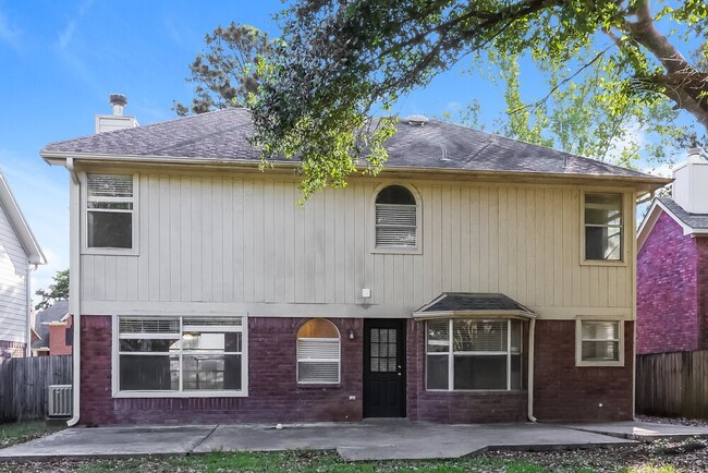 16821 Kettle Creek Dr