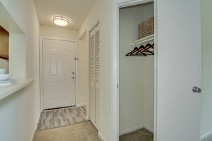 Ridgecrest Apartments