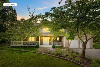 167 Tuckahoe Ln in Southampton, NY - Building Photo - Building Photo