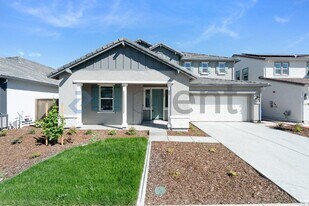 8069 Gwinn Cir in Elk Grove, CA - Building Photo