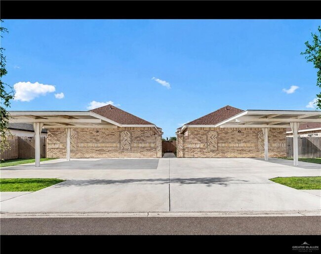property at 15 W Kohala Ave