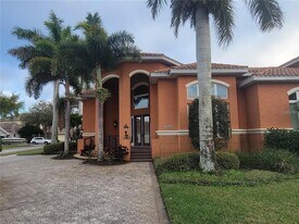 10209 Thurston Groves Blvd in Largo, FL - Building Photo