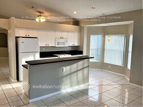 18863 NW 24th Ct in Pembroke Pines, FL - Building Photo - Building Photo