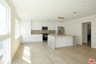 1223 23rd St in Santa Monica, CA - Building Photo - Building Photo