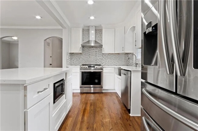 property at 756 Patricia Dr