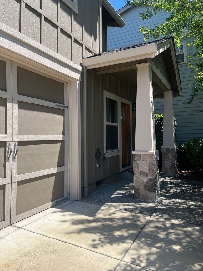 3126 Alameda St in Medford, OR - Building Photo - Building Photo