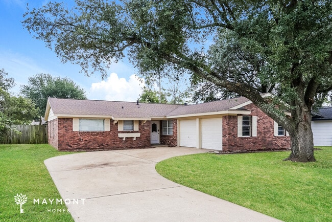 218 Leighton Dr in Terrell, TX - Building Photo - Building Photo