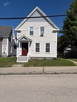 313 Jewett St, Unit Apt 1 in Manchester, NH - Building Photo