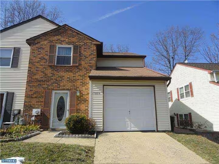 15026 Liberty Ln in Philadelphia, PA - Building Photo