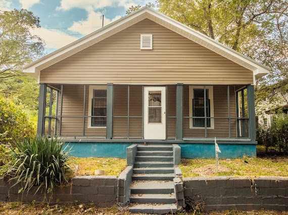 property at 1608 18th Pl N