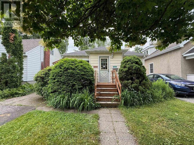 property at 112 Clegg St