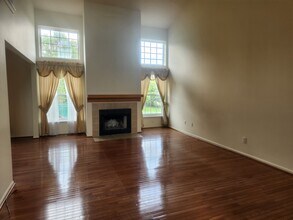 2852 Chaseway Ct in Ann Arbor, MI - Building Photo - Building Photo