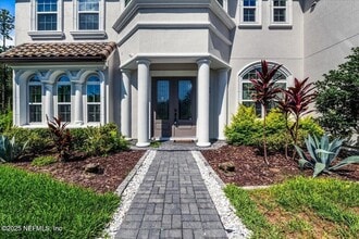 2904 Marmaris Dr in Jacksonville, FL - Building Photo - Building Photo