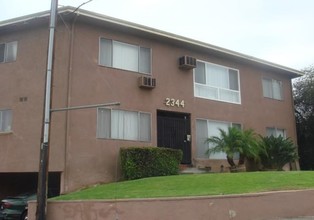 2344 Vandalia Ave in Los Angeles, CA - Foto de edificio - Building Photo