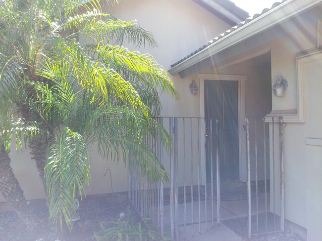 property at 92-106-106 Manauea Pl