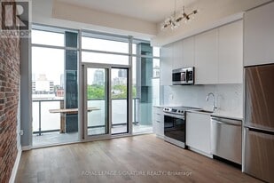 50 Power St in Toronto, ON - Building Photo