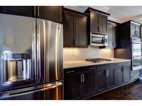 1295 Linden Ct in Atlanta, GA - Building Photo - Building Photo