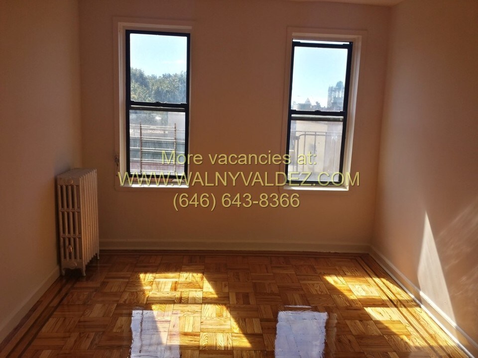 615 E 168th St in Bronx, NY - Building Photo